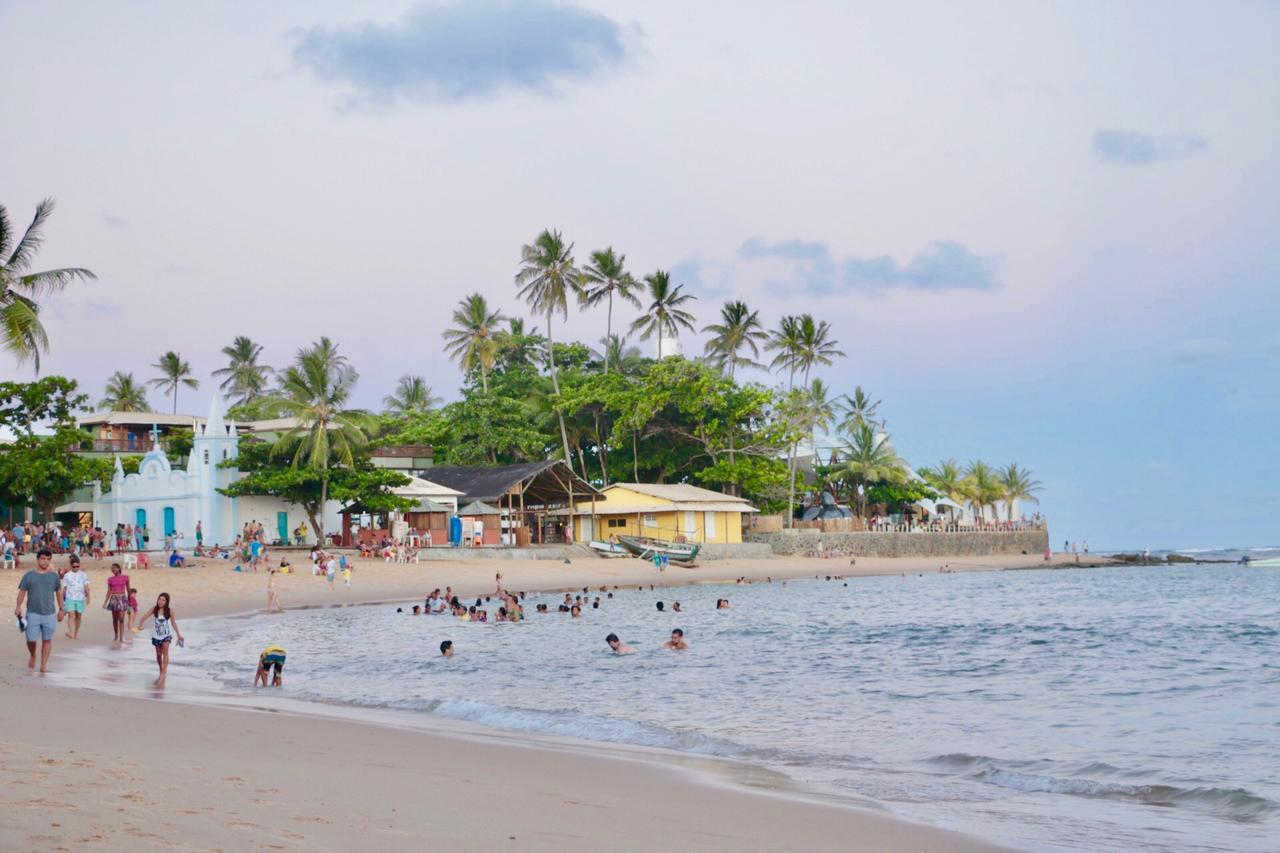 Vilarejo Do Farol, Praia do Forte Exterior foto
